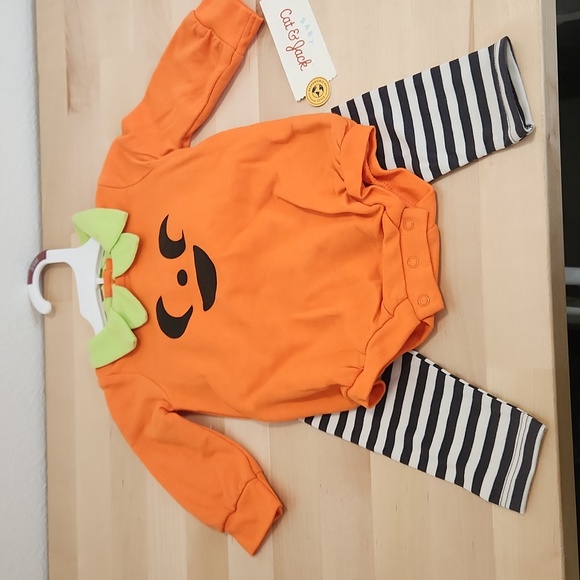 NWT Cat & Jack baby sz 3-6M pumpkin outfit striped pants set - Picture 1 of 4